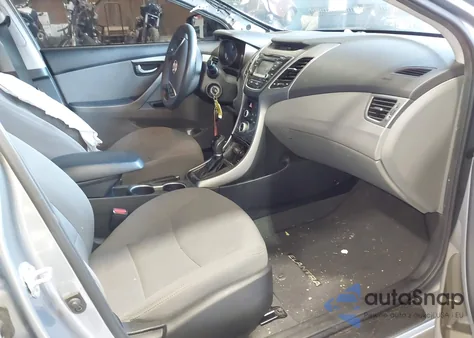 2015 Hyundai Elantra Se z USA, uszkodzony, nr VIN 5NPDH4AE8FH617542